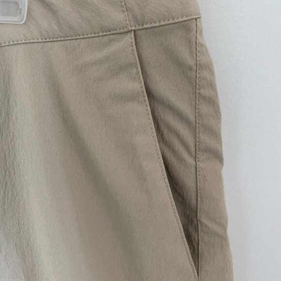 Helly Hansen Women's High Waist Shorts Beige Side and Back Pockets Size XL - Picture 3 of 6